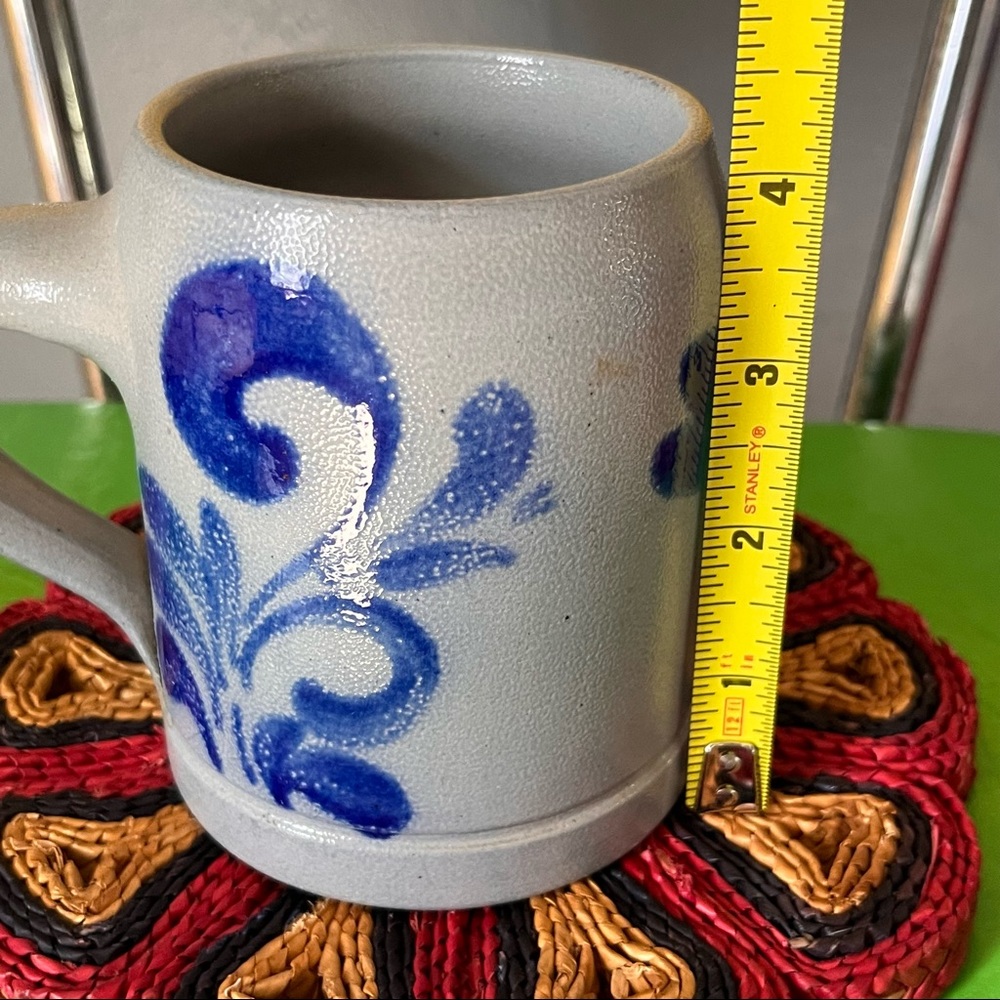Handmade pottery mug blue and gray motif - Picture 10 of 11